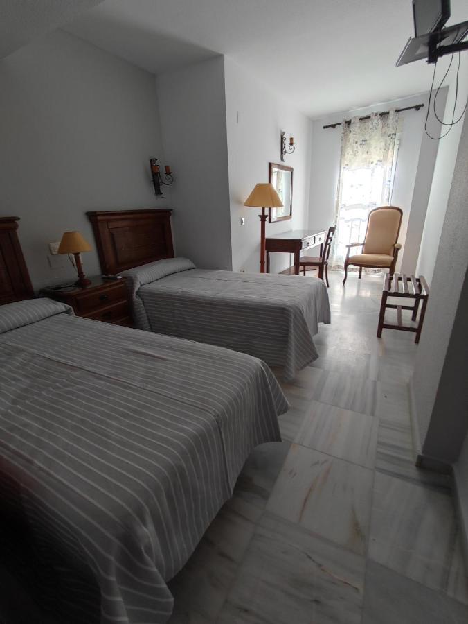 Hotel Cervantes Badajoz Buitenkant foto